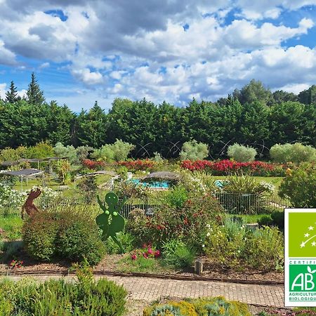 Mas Des Figues - Mas Xviiie - Ouvert 01 Mai Au 30 Septembre 2025 - Piscine Tres Calme - Alpilles Saint Remy De Provence - Cuisine Faite Maison Brunch Mediterraneen - Certifie Biologique Frbio10 Potager Huile D'Olive Bio Roseraie Biodiversite Agritour Buitenkant foto